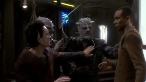 Star Trek: Espacio profundo nueve Temporada 6 Episodios 1 • Sub Español