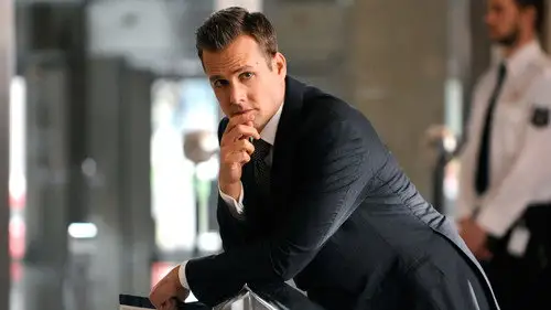 Suits: la clave del éxito Temporada 2 Episodios 2 • Sub Español