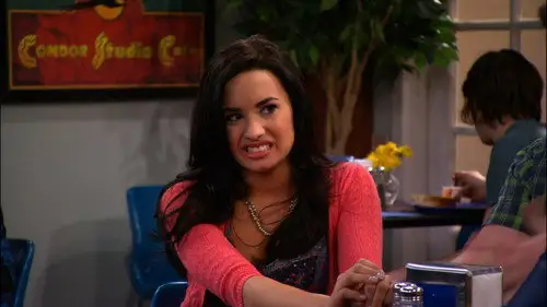 Sunny entre estrellas Temporada 2 Episodios 9 • Sub Español