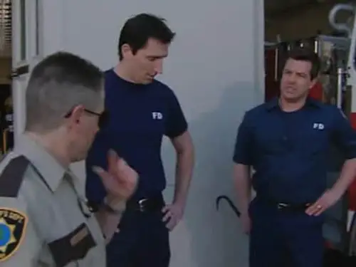 Reno 911! Temporada 2 Episodios 6 • Sub Español