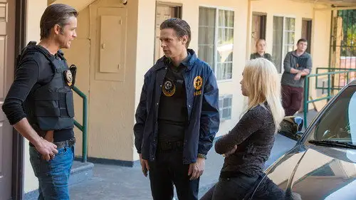 Justified: La ley de Raylan Temporada 5 Episodios 7 • Sub Español