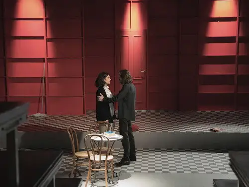 Cuéntame cómo pasó Temporada 18 Episodios 16 • Sub Español