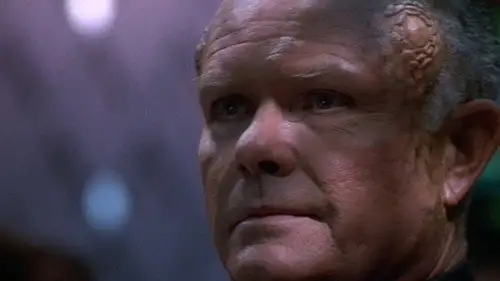 Star Trek: Voyager Temporada 4 Episodios 9 • Sub Español