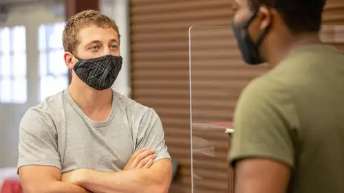 Shameless Temporada 11 Episodios 1 • Sub Español