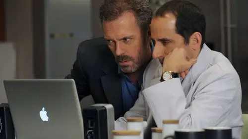 House Temporada 8 Episodios 13 • Sub Español