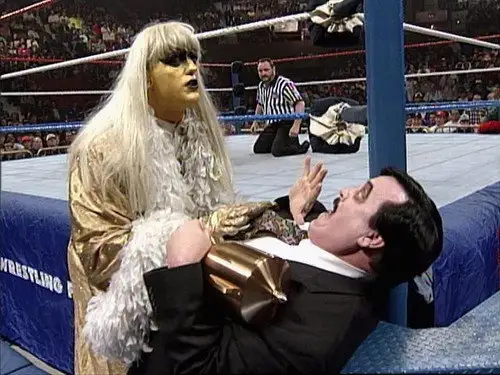 Raw Temporada 4 Episodios 18 • Sub Español