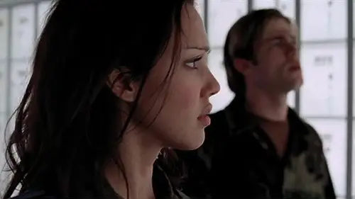 Dark Angel Temporada 1 Episodios 21 • Sub Español
