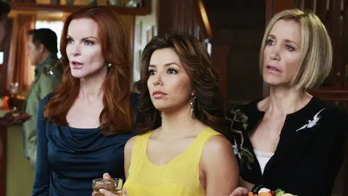 Mujeres desesperadas Temporada 5 Episodios 16 • Sub Español