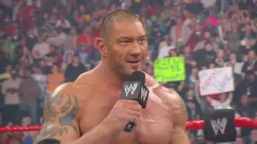 Raw Temporada 17 Episodios 15 • Sub Español