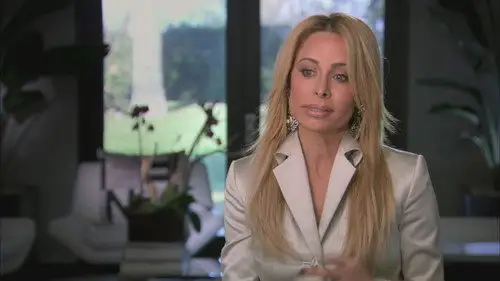 Mujeres ricas de Beverly Hills Temporada 1 Episodios 17 • Sub Español