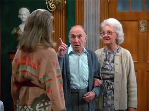 Murphy Brown Temporada 1 Episodios 21 • Sub Español