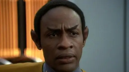 Star Trek: Voyager Temporada 1 Episodios 12 • Sub Español