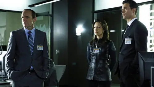 Marvel Agentes de S.H.I.E.L.D. Temporada 1 Episodios 7 • Sub Español