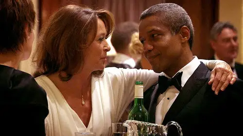 Holby City Temporada 16 Episodios 13 • Sub Español