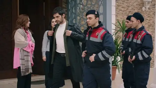 Rüzgarlı Tepe Temporada 1 Episodios 12 • Sub Español