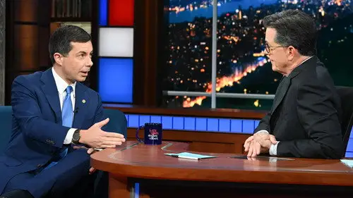 The Late Show with Stephen Colbert Temporada 8 Episodios 23 • Sub Español
