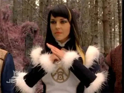 Power Rangers Temporada 16 Episodios 14 • Sub Español