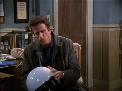 Becker Temporada 2 Episodios 16 • Sub Español