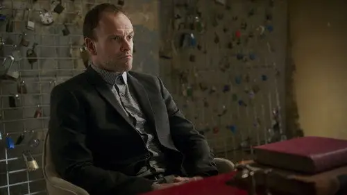 Elementary Temporada 5 Episodios 24 • Sub Español