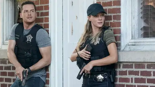 Chicago P.D. Temporada 10 Episodios 1 • Sub Español