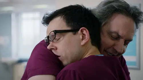 Holby City Temporada 18 Episodios 25 • Sub Español