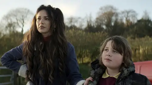 Brassic Temporada 5 Episodios 6 • Sub Español