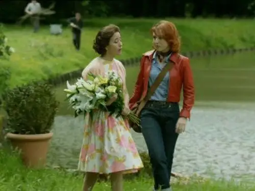 Los pequeños asesinatos de Agatha Christie Temporada 2 Episodios 1 • Sub Español