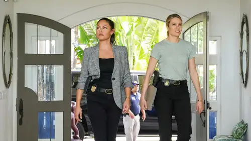 NCIS: Hawaiʻi Temporada 2 Episodios 17 • Sub Español