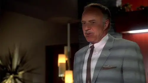 Las Vegas Temporada 3 Episodios 7 • Sub Español