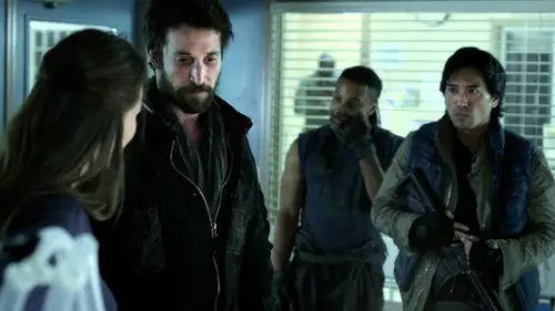 Falling Skies Temporada 2 Episodios 6 • Sub Español