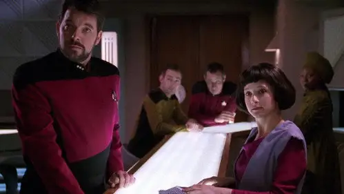 Star Trek: La nueva generación Temporada 3 Episodios 16 • Sub Español
