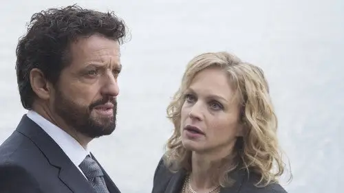 Motive S2E3 • Oglądaj Online