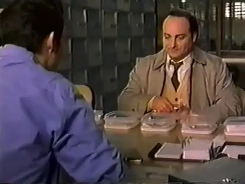 Ed Temporada 1 Episodios 16 • Sub Español