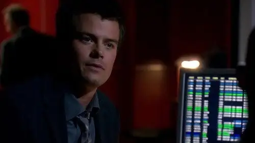 Las Vegas Temporada 5 Episodios 6 • Sub Español
