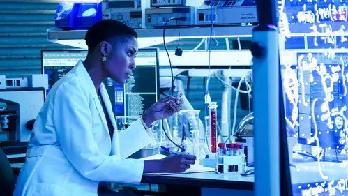 Black Lightning Temporada 2 Episodios 12 • Sub Español