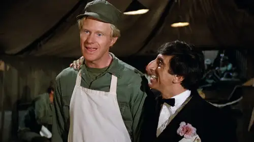 M*A*S*H Temporada 8 Episodios 1 • Sub Español