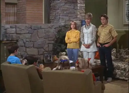 The Brady Bunch Temporada 2 Episodios 2 • Sub Español