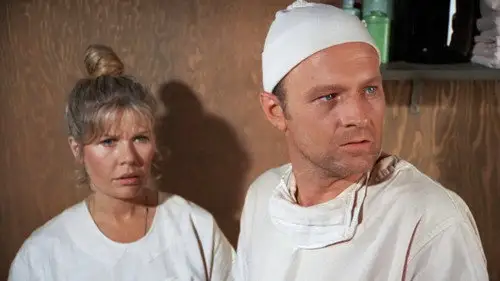 M*A*S*H Temporada 1 Episodios 11 • Sub Español