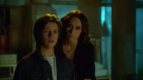 Entre fantasmas Temporada 5 Episodios 22 • Sub Español