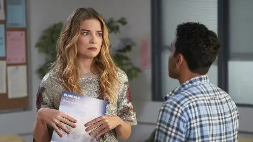 Schitt's Creek Temporada 4 Episodios 2 • Sub Español
