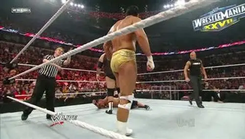 Raw Temporada 19 Episodios 11 • Sub Español