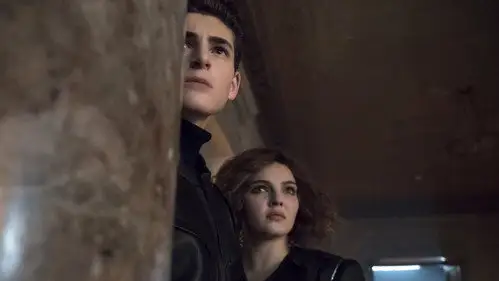 Gotham Temporada 5 Episodios 3 • Sub Español