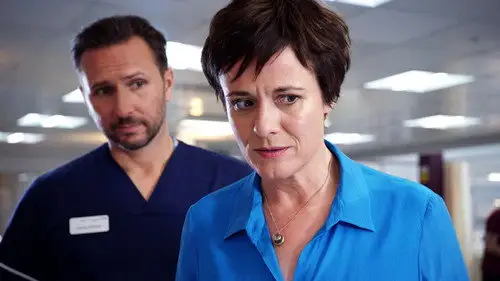 Holby City Temporada 18 Episodios 16 • Sub Español
