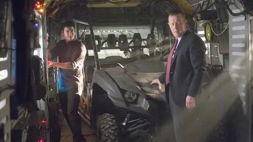 Scorpion Temporada 2 Episodios 8 • Sub Español