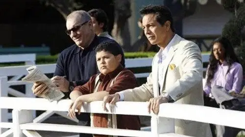 Modern Family Temporada 3 Episodios 11 • Sub Español