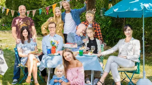 Una familia unida Temporada 3 Episodios 1 • Sub Español