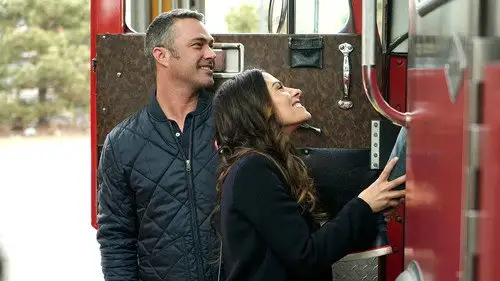 Chicago Fire Temporada 6 Episodios 21 • Sub Español
