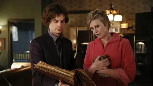 Mentes criminales Temporada 12 Episodios 11 • Sub Español