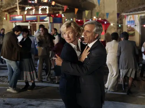 Cuéntame cómo pasó Temporada 14 Episodios 11 • Sub Español