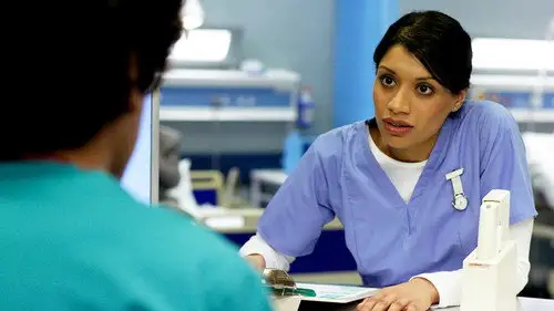 Casualty Temporada 25 Episodios 4 • Sub Español